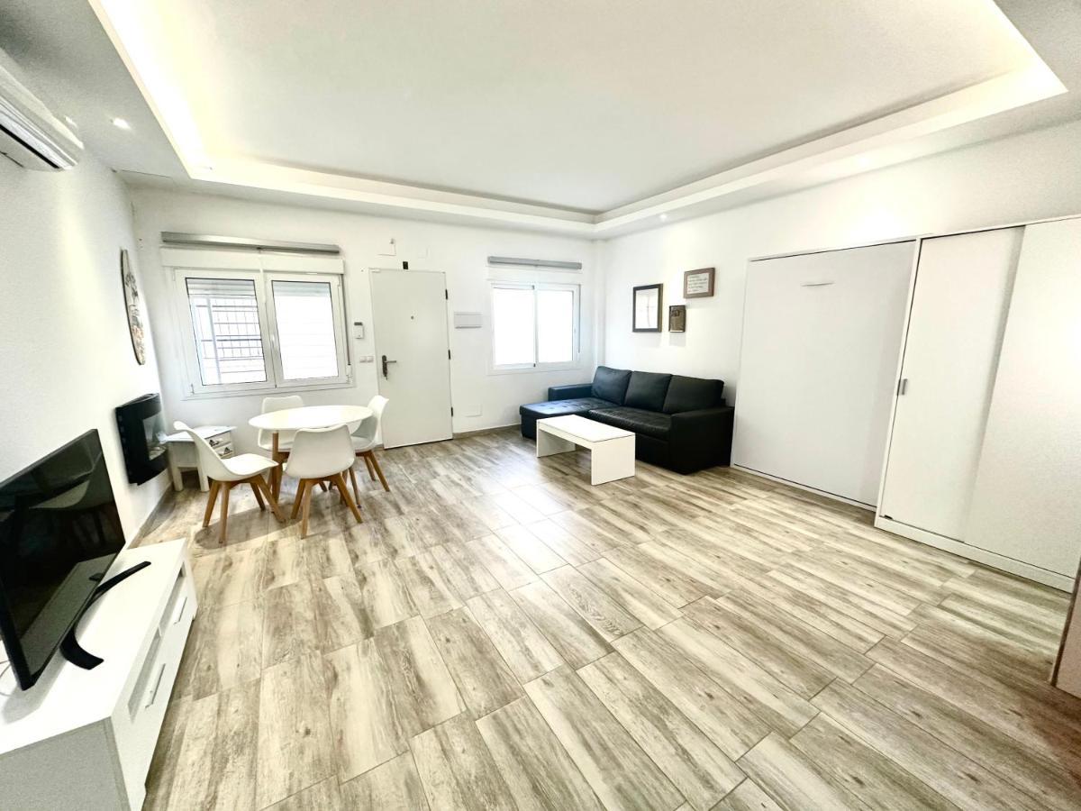 Malaga Centro Apartment Luaran gambar